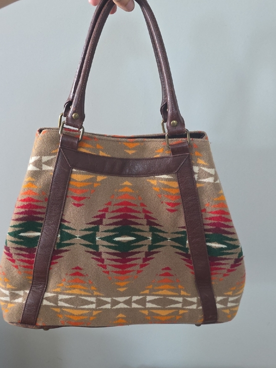 Pendleton Handbags - Pendleton Southwestern-style Wool Tote Bag